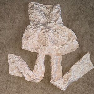 Elegant Strapless Lace top.